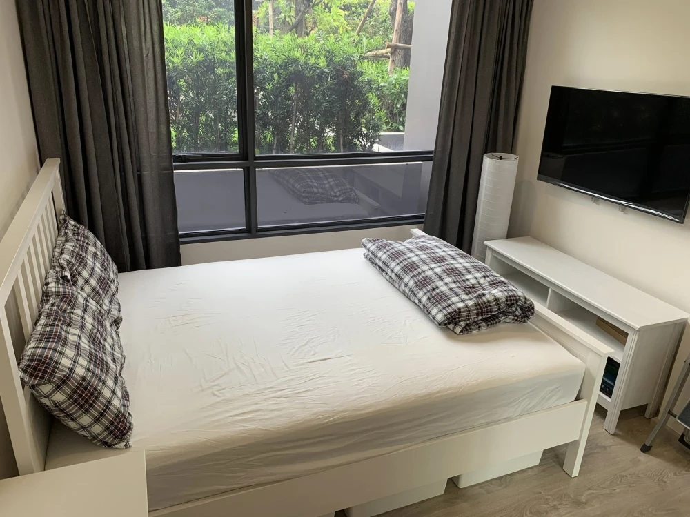 Condo for rent: The Tree Charan, 30 rooms, ready to move in, complete with furniture and appliances. Come and reserve now, don't hesitate.