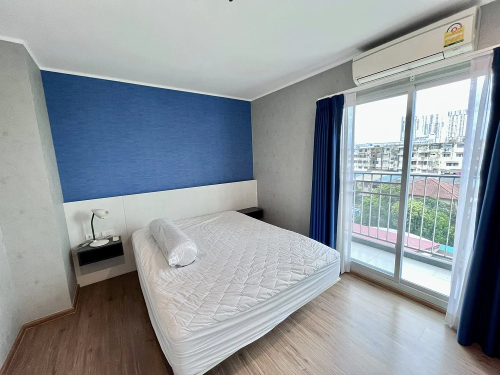 Condo for rent at U Delight Rattanathibet, corner room with privacy, convenient and complete here, just drag your bags and move in.