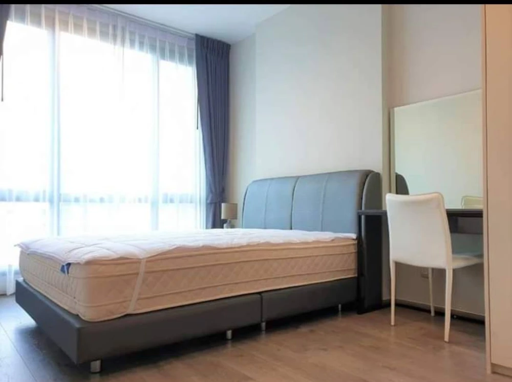 Condo for rent at Whizdom Avenue Ratchada-Ladprao. Nice room, fully furnished with appliances. Just bring your belongings and move in!