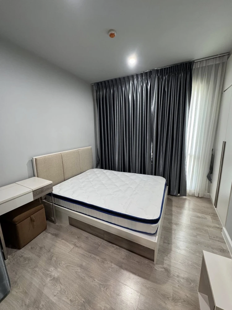 Spacious condo for rent at Zelle Salaya. Enjoy ample living space and excellent amenities. Book now!