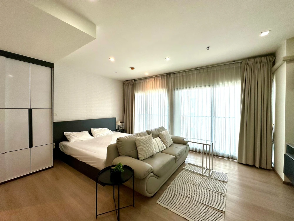 For rent!! Condo Noble Remix Sukhumvit 36, good location condo, ready to move in, convenient transportation, don't miss it!!