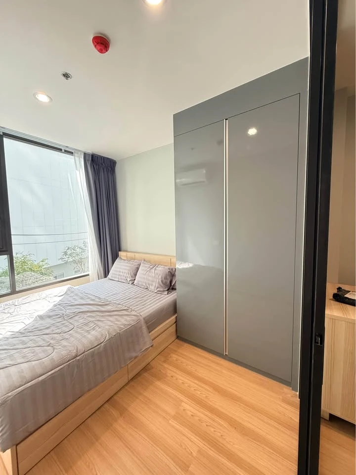 Ready to move in! Skyrise Avenue Sukhumvit 64. Fully furnished. Just bring your belongings and you can move right in.
