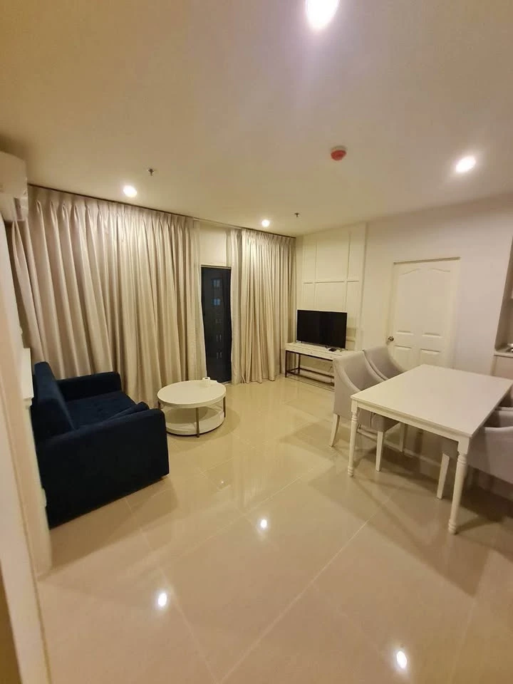 For rent: Manor Sanambinnam project, spacious room, 18th floor, Chao Phraya River view. Reserve now, don't miss out!