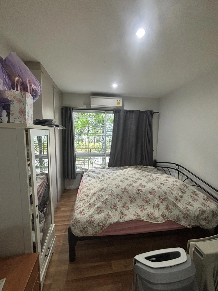 For rent!! Quintara My'Zen Phrom Phong, a condo located in the heart of Sukhumvit, fully furnished, ready to move in. Don't miss it!!