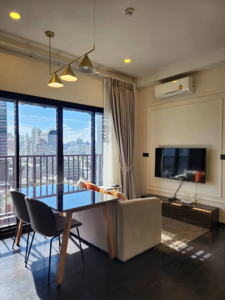 For rent: Luxury condo, Park Origin Thonglor, fully furnished, 2 bedrooms, 1 bathroom, just bring your belongings and move in!