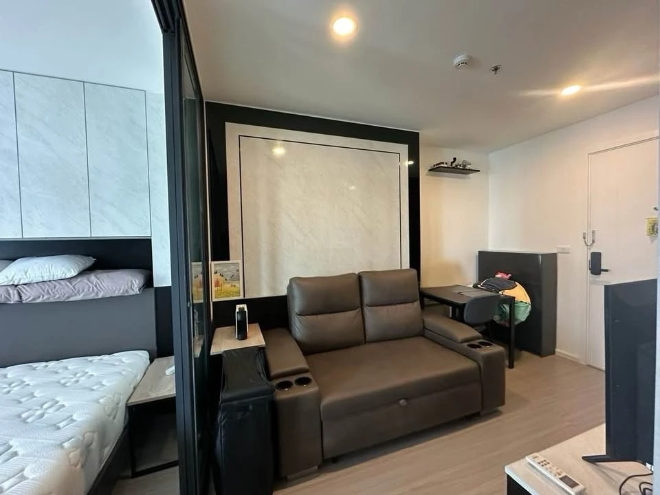 For rent: Condo Denim Chatuchak, ready to move in, 16th floor, high view, great price, hurry and reserve now!