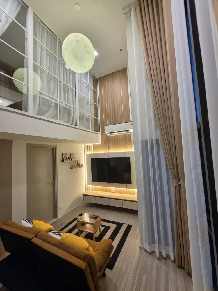 Condo for rent, Quintara My'Den Pho Nimit. Beautifully decorated unit with high-quality built-in furniture. Amazing price! Don't miss out!