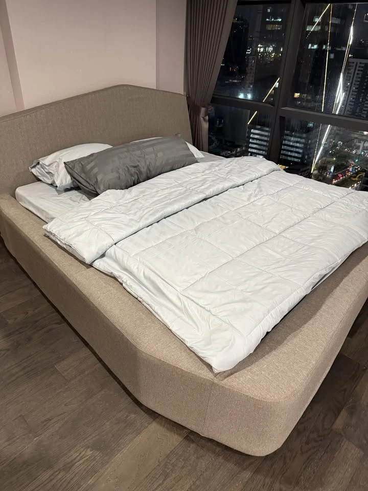 Condo for rent, Conner Ratchawithi, fully furnished room, ready to move in, complete in one place, just come and move in, don't miss out.