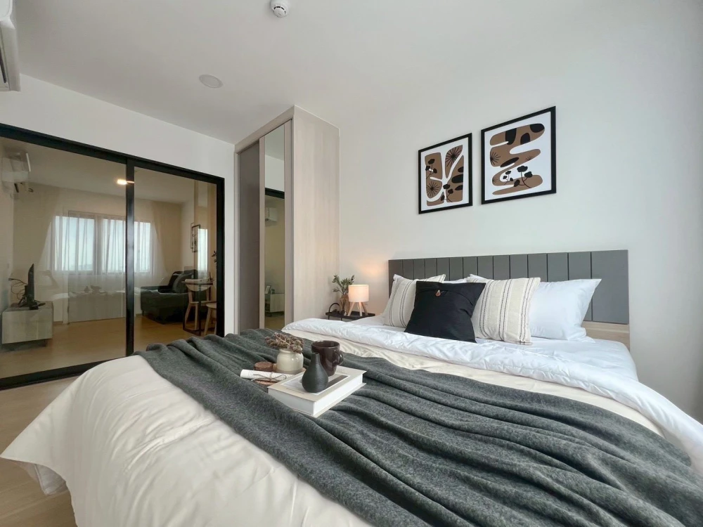 For rent!! Condo Chewathai Hallmark Lat Phrao-Chokchai 4 Phase 2, 6th floor, Building D, beautiful room, ready to move in, hurry to book now!!
