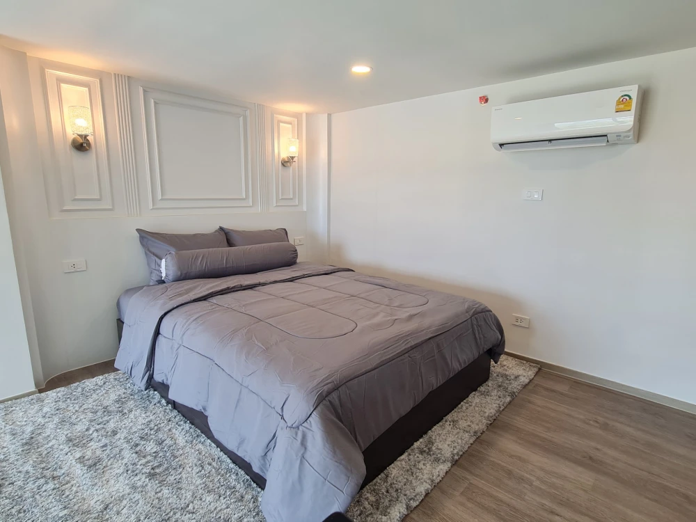 Condo for rent, The Origin, Plug and Play, Ramintra, spacious room, comfortable, corner room, city view outside, comes with complete facilities, book