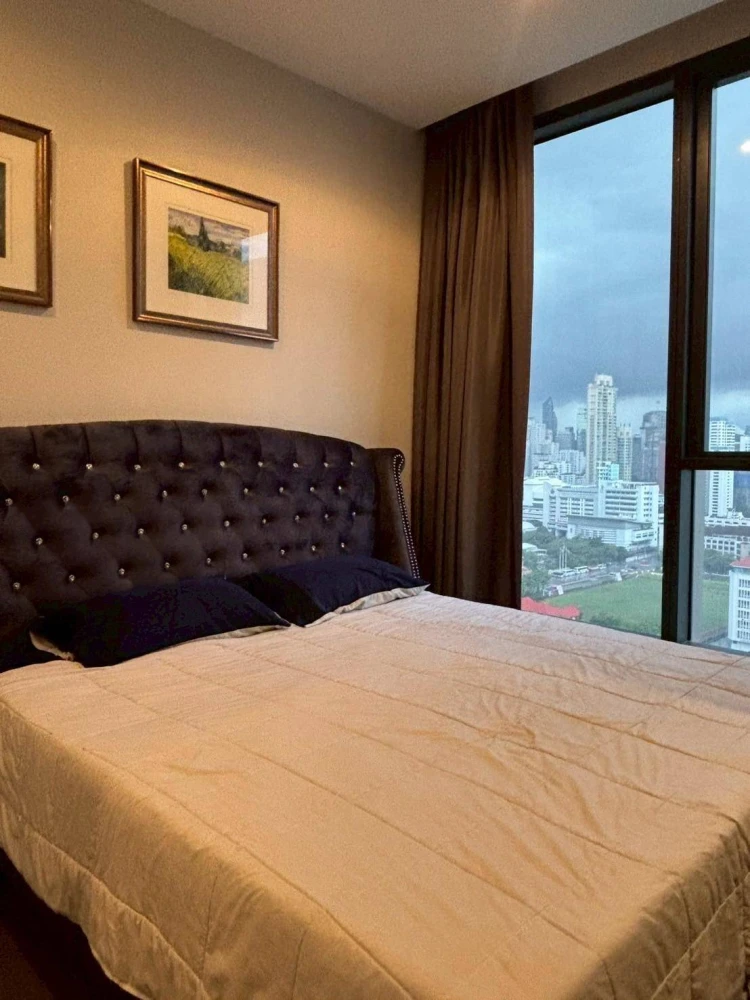 For rent!! Condo The Es at Singha Complex, fully furnished, beautiful view, ready to move in.
