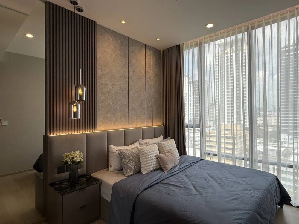 For rent!! Condo The Extro Phayathai - Rangnam, 7th floor. Luxurious condo, beautiful 1 bedroom, fully furnished, ready to move in. Don't miss out!!