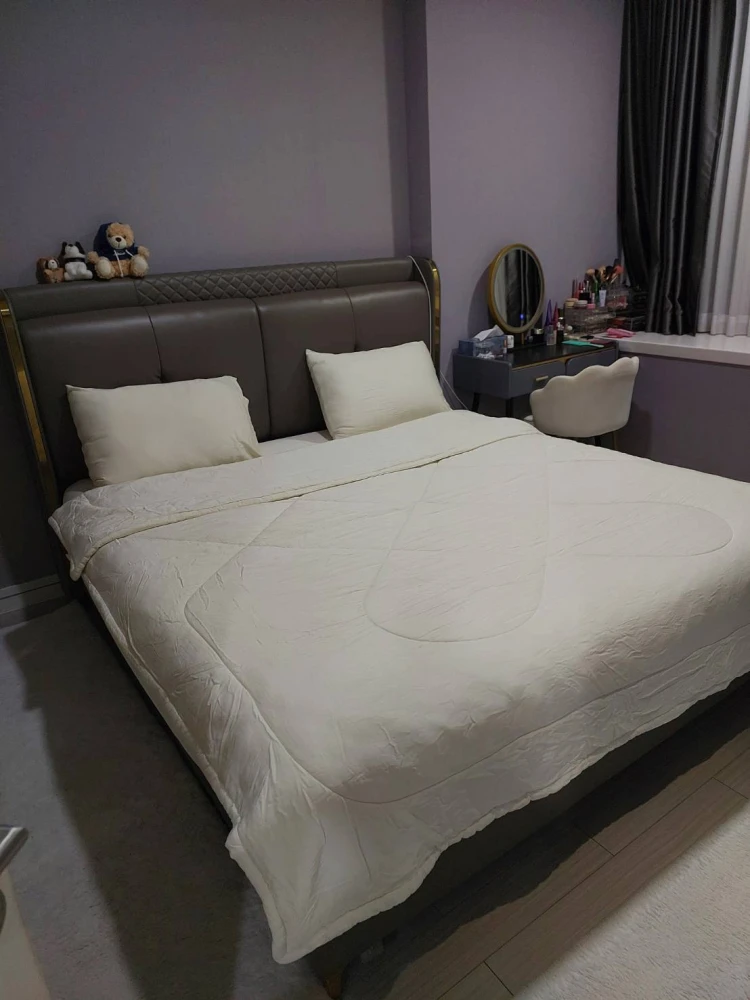 For rent!! T.C. Green Condo, 8th floor, Building B, fully furnished, ready to move in, don't miss it!!