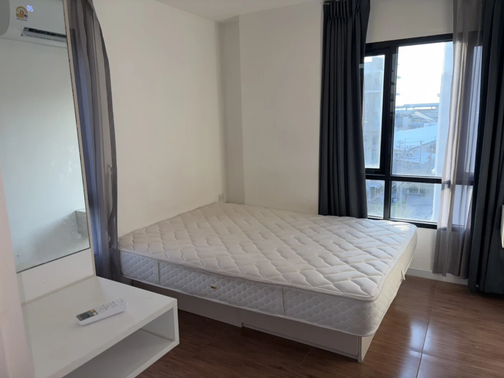 Condo for rent, Pause Sukhumvit 115. Great location, spacious and comfortable rooms. Book now!!