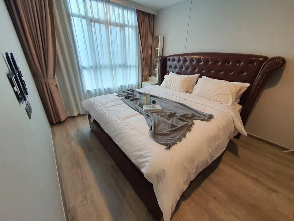 Condo for rent, Maestro 19, large, comfortable room, comes with plenty of usable space, complete in one place. Come reserve now, don't miss out.