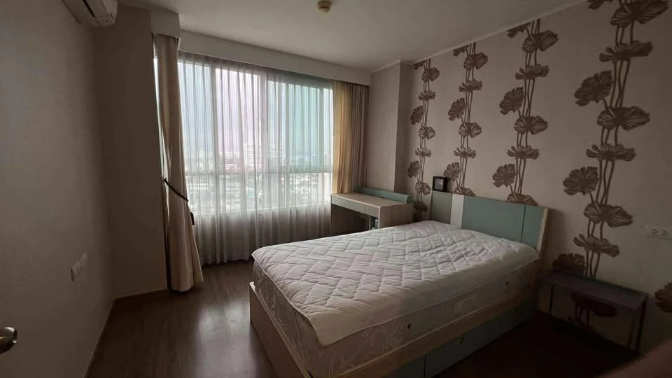 Condo for rent, U Delight Rattanathibet. Nice room, fully furnished, spacious and comfortable. Just bring your suitcase and move in! Book now!