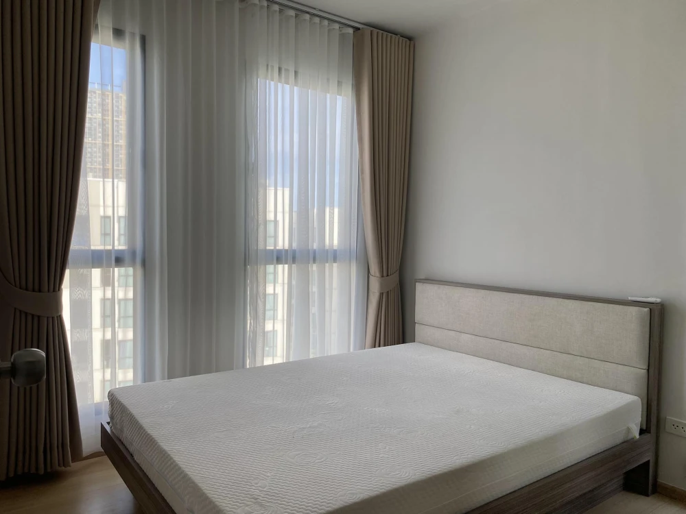 For rent!! Condo Unio Sukhumvit 72, 8th floor, swimming pool view, beautiful room, ready to move in, convenient transportation, don't miss it!!
