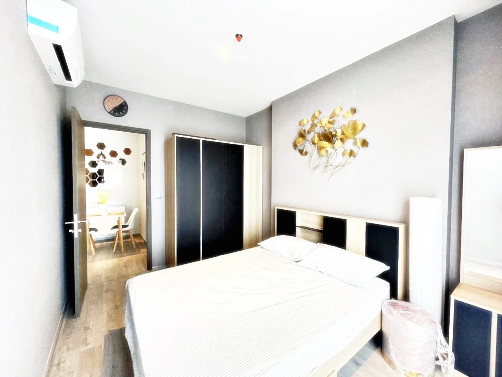 For rent!! Rhythm Ekkamai Estate Condo, 18th floor, beautiful room, fully furnished, ready to move in! Reserve now!!