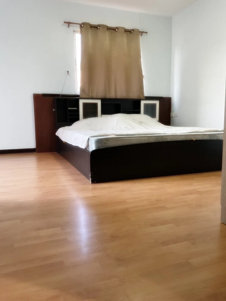For rent!! Lumpini Center Condo Lat Phrao 111, 8th floor, Building F, beautiful room, ready to move in, good price, don't miss it, book now!!