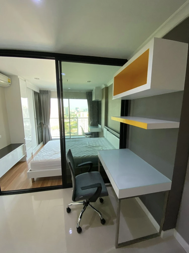 Condo for rent, Lumpini Place Rama 9, beautiful room, good view, east side, not hot, ready to move in, hurry and book now+++
