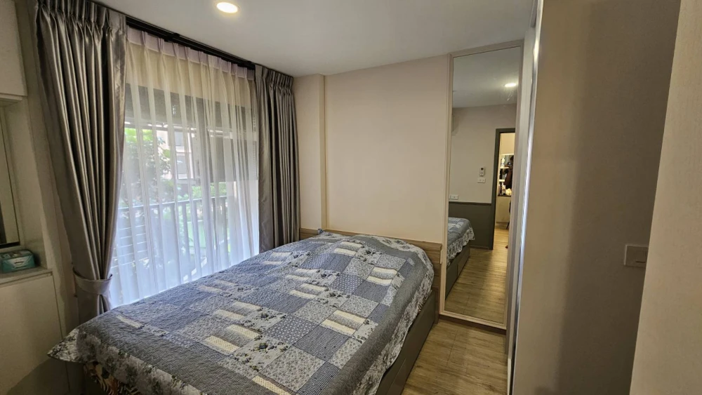 For rent!! Condo Wonder Kaset, 3rd floor, Building A, corner room, fully furnished, just bring your bags and move in. Don't miss out!!