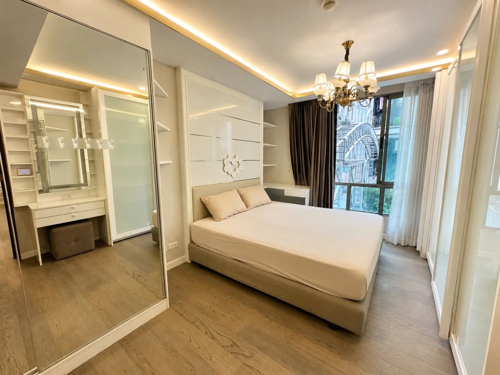 Condo for Rent – Amaranta Residence | 2 Bedrooms with Pool View