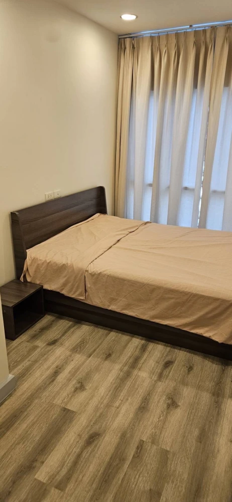 For rent!! Condo Centric Sathorn - Saint Louis, 9th floor, beautiful room, convenient transportation, ready to move in, don't miss it!!
