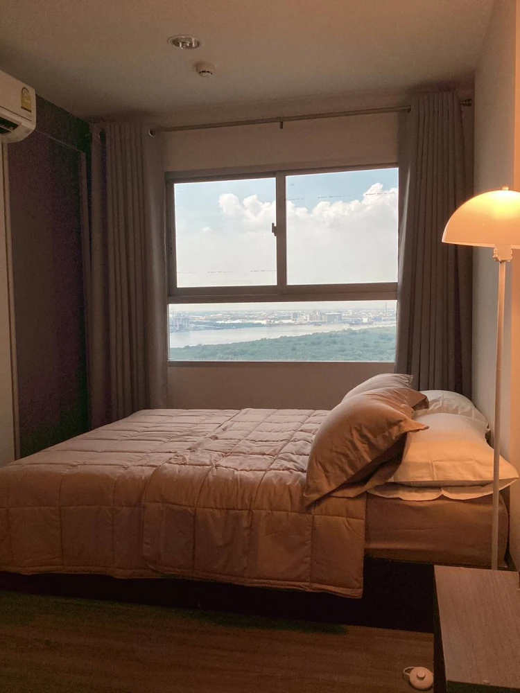 For rent!! Condo The Trust @ BTS Erawan, beautiful room, brand new, buy now, don't miss it!!