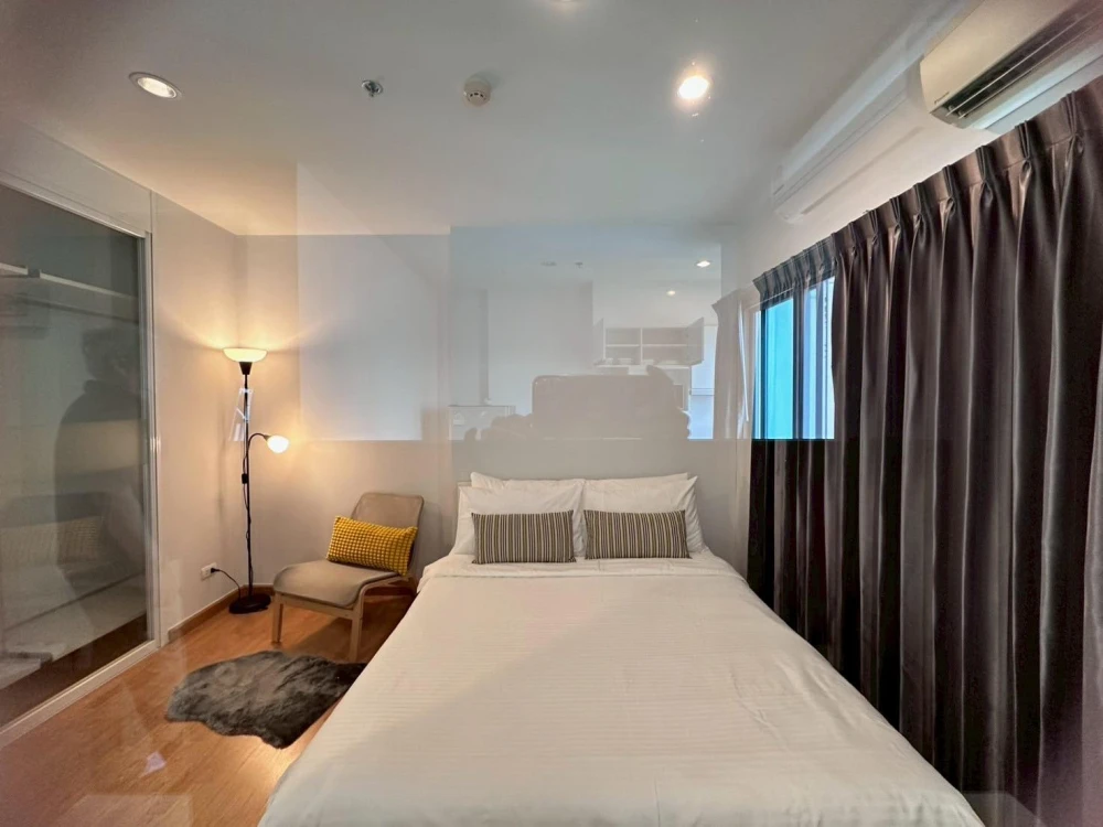 Condo for rent, The Parkland Phetkasem, well-separated rooms, great price, hurry up and reserve now, don't delay.