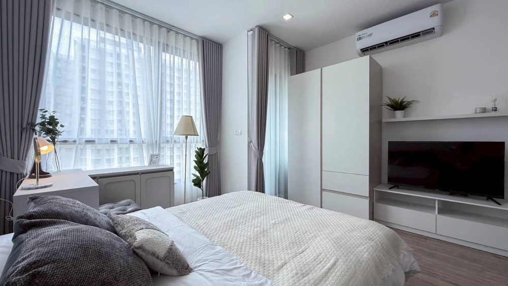 Condo for rent, The Rich Rama 9-Srinakarin. Great atmosphere, comfortable living. Book now!!
