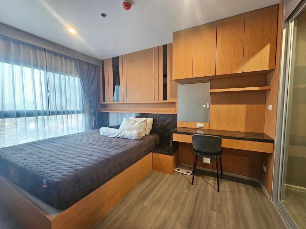 For rent!! Condo The Parkland Charan-Pinklao Building B, beautiful room, ready to move in, good price, hurry up and book now!!