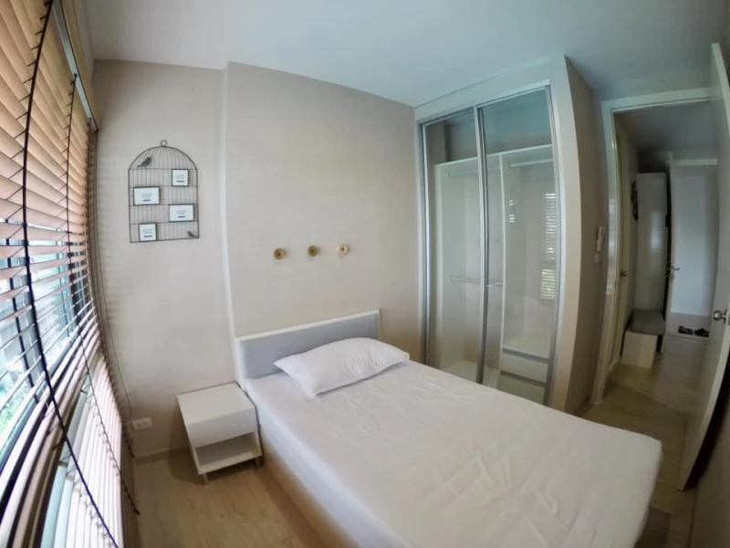 Condo for rent, The Parkland Phetkasem-Tha Phra. Nice, spacious unit with full furnishings. Low floor. Book now!