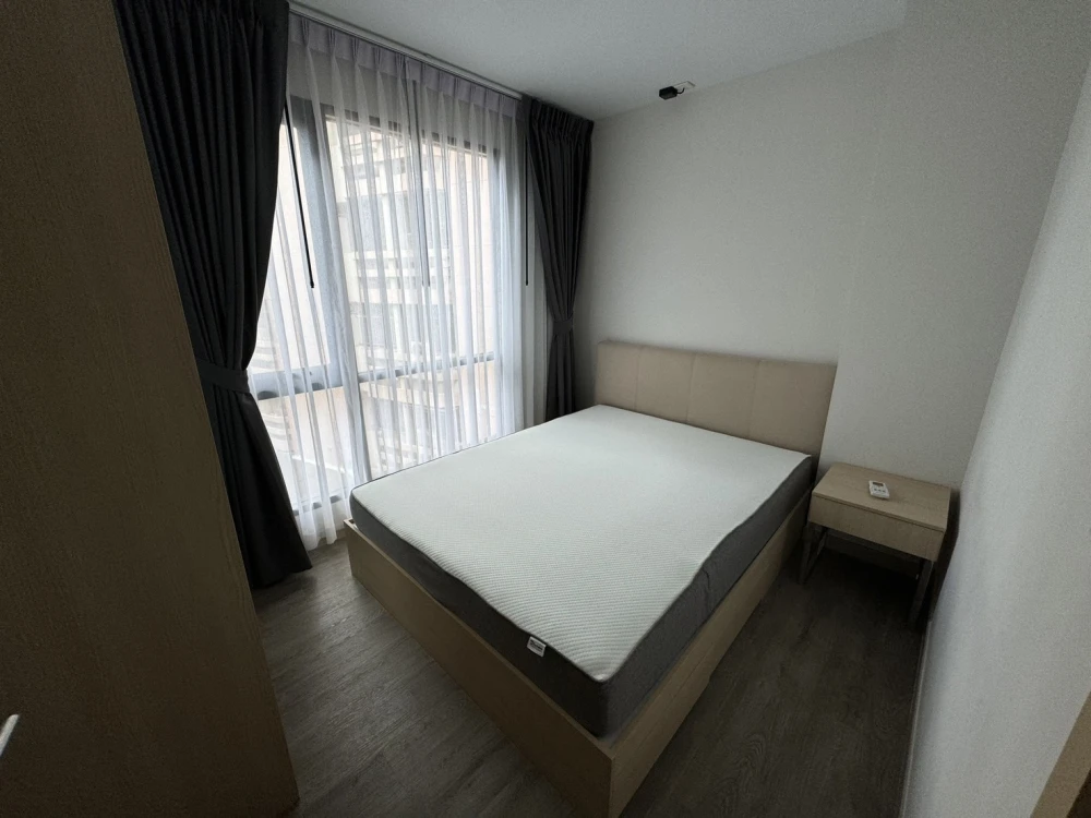 For rent!! Condo The Shed Sathorn 1, fully furnished, just bring your bags and move in. Hurry and book now!!