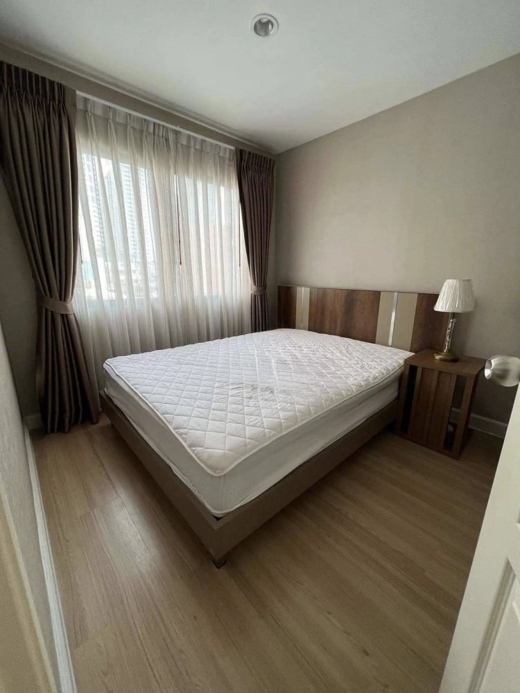 For rent!! Condo The Nest Sukhumvit 22, 6th floor, full electrical appliances, just bring your bags and move in. Hurry up and book now!!