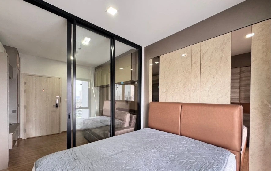 Condo for rent, Metris Rama 9 - Ramkhamhaeng, ready to move in, complete in one place. Come reserve today, don't miss out!