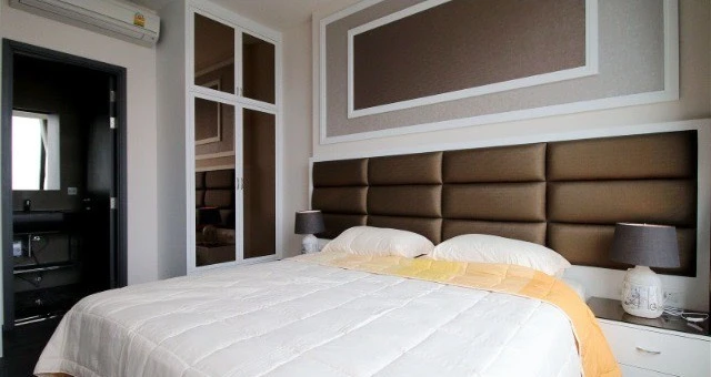 Condo for rent, Edge by Sansiri, Sukhumvit 23, high floor, beautiful view, ready to move in.