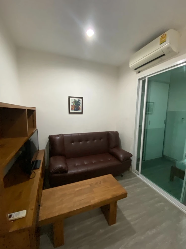 For rent!! Condo Astro Condominium, 34th floor, elegantly decorated room, good price, ready to move in, hurry and reserve now!!