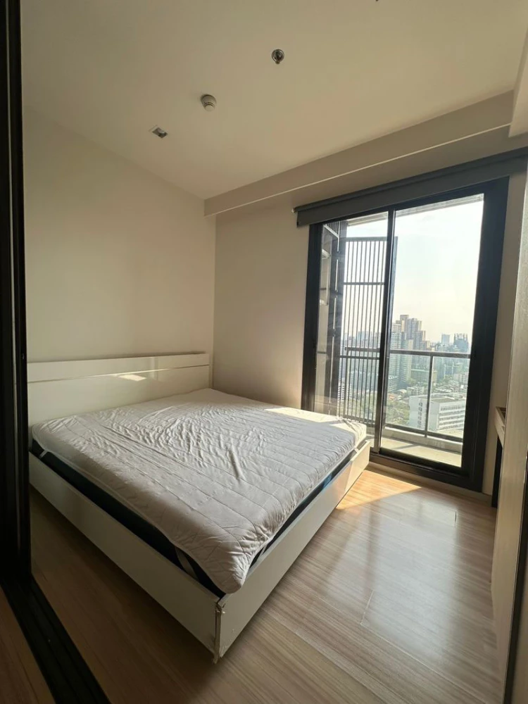 For rent!! Condo M Chatuchak, beautiful room, high floor, fully furnished, very nice to live in, don't miss it!!