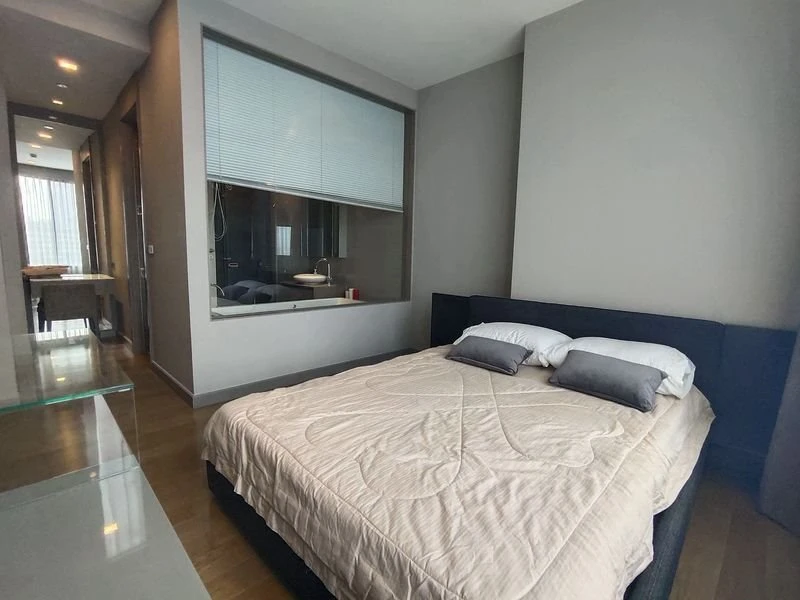 For rent!! Condo M Silom, a luxurious condo with beautiful rooms, fully furnished, and a great price. Reserve now!!