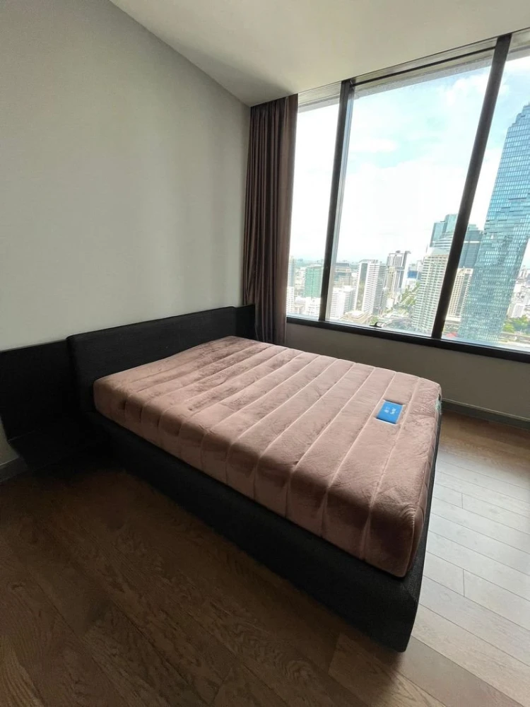 For rent!! Condo M Silom, a luxurious condo with beautiful rooms, fully furnished, and a great price. Reserve now!!