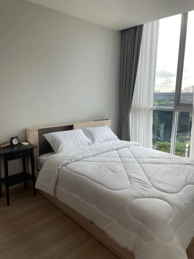 For rent!! Noble Revolve Ratchada Condo, fully furnished, ready to move in. Reserve now!!