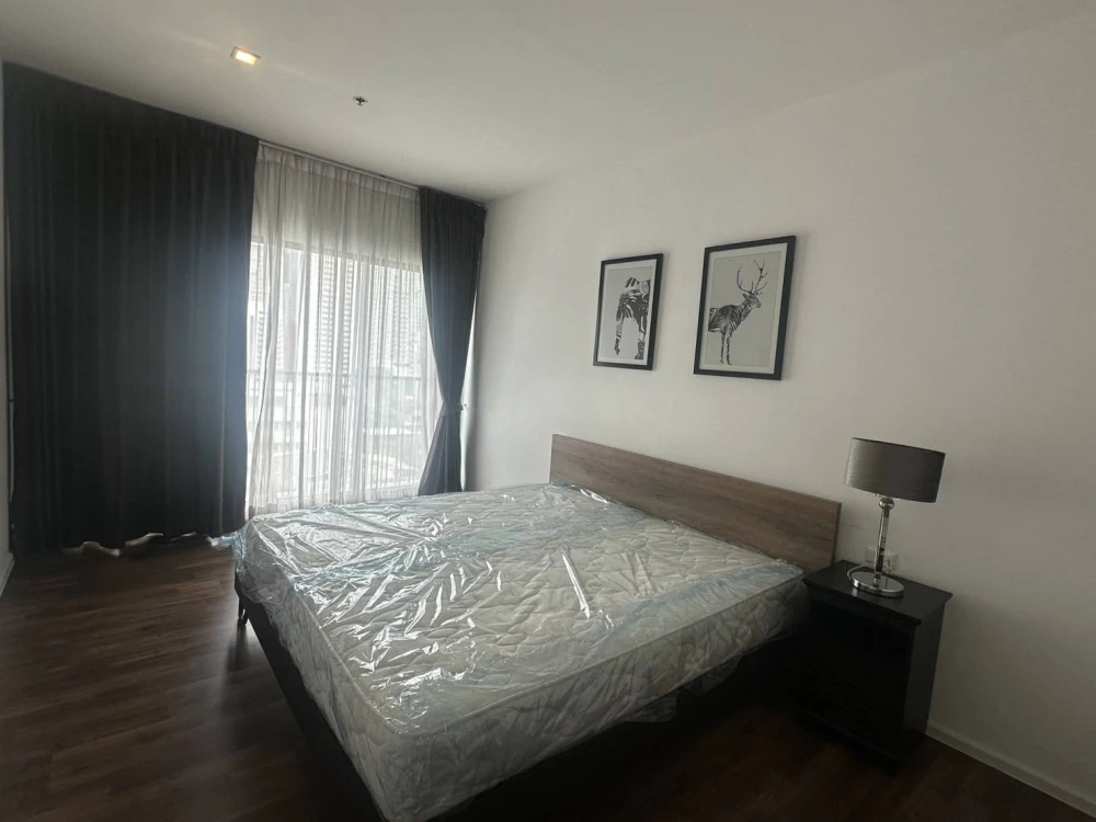 Condo for rent!! Noble Refine, 10th floor, unblocked view, beautiful room, very livable, fully furnished, ready to move in. Reserve now!!