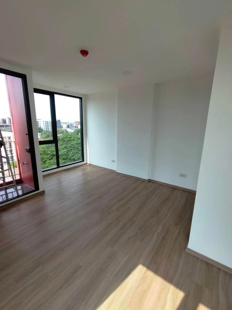 For rent!! Condo Cybic Ratchada 32, 3rd floor, Building i, beautiful room, ready to move in, good location, don't miss it!!