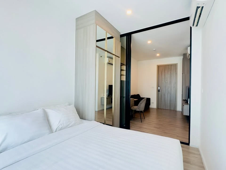 Condo for rent, Knightsbridge Sukhumvit-Theparak, spacious room, convenient travel.