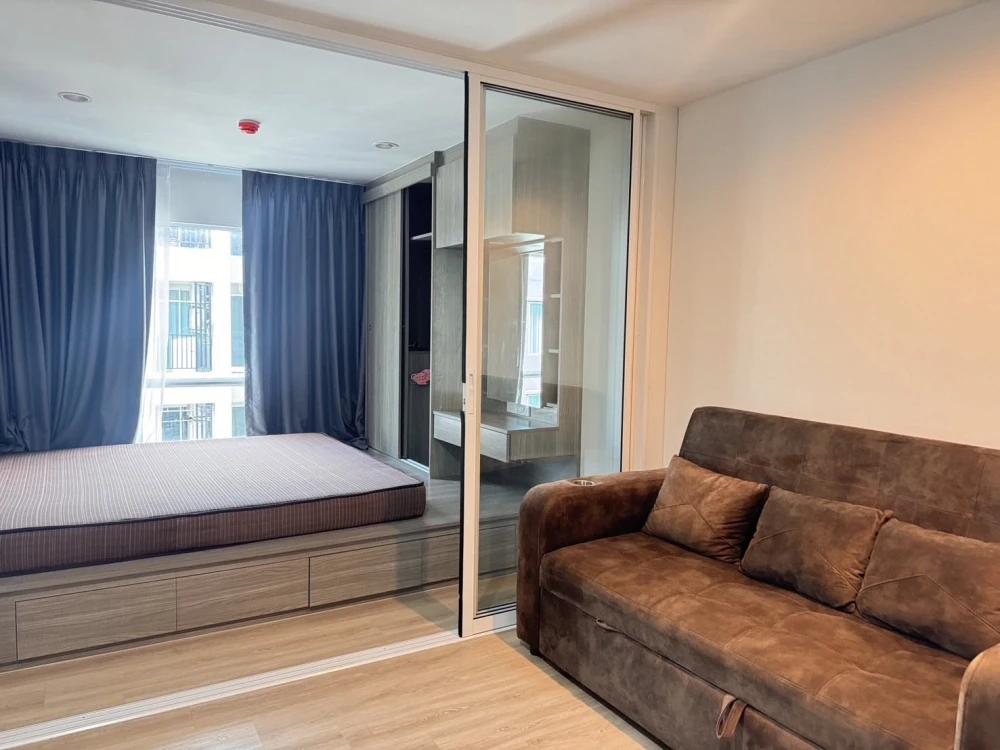 For rent!! Condo Rye Talad Phlu, 7th floor, Building A, beautiful room, convenient transportation, ready to move in, don't miss it!!