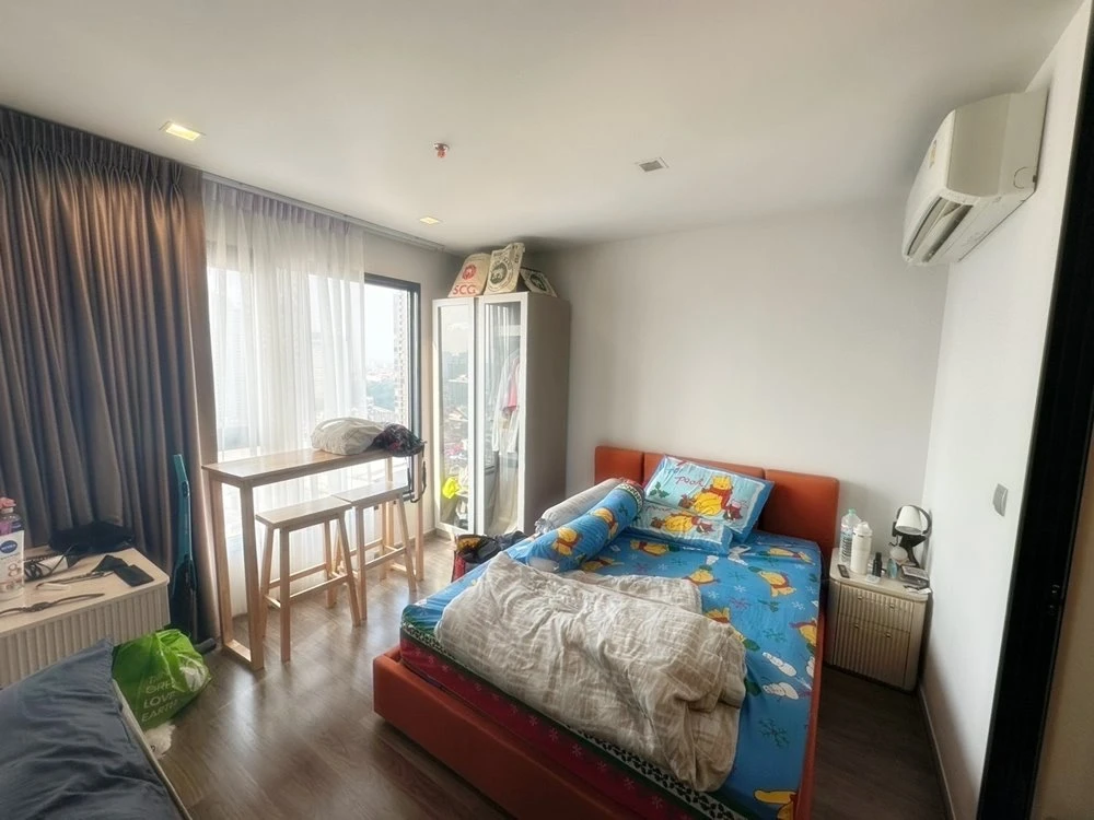For rent!! Condo Life Ladprao Valley, 31st floor, fully furnished, just bring your bags and move in. Don't miss out!!