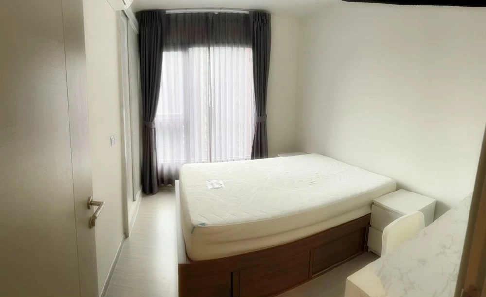 For rent!! Condo Life Asoke-Rama 9 Beautiful condo, good location, convenient transportation, hurry up and book now!!