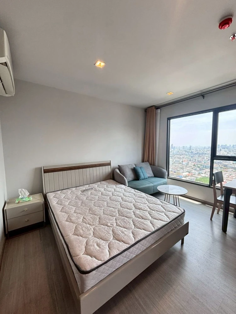 Condo for rent, Life Asoke-Rama 9, fully furnished, ready to move in. Don't miss it!