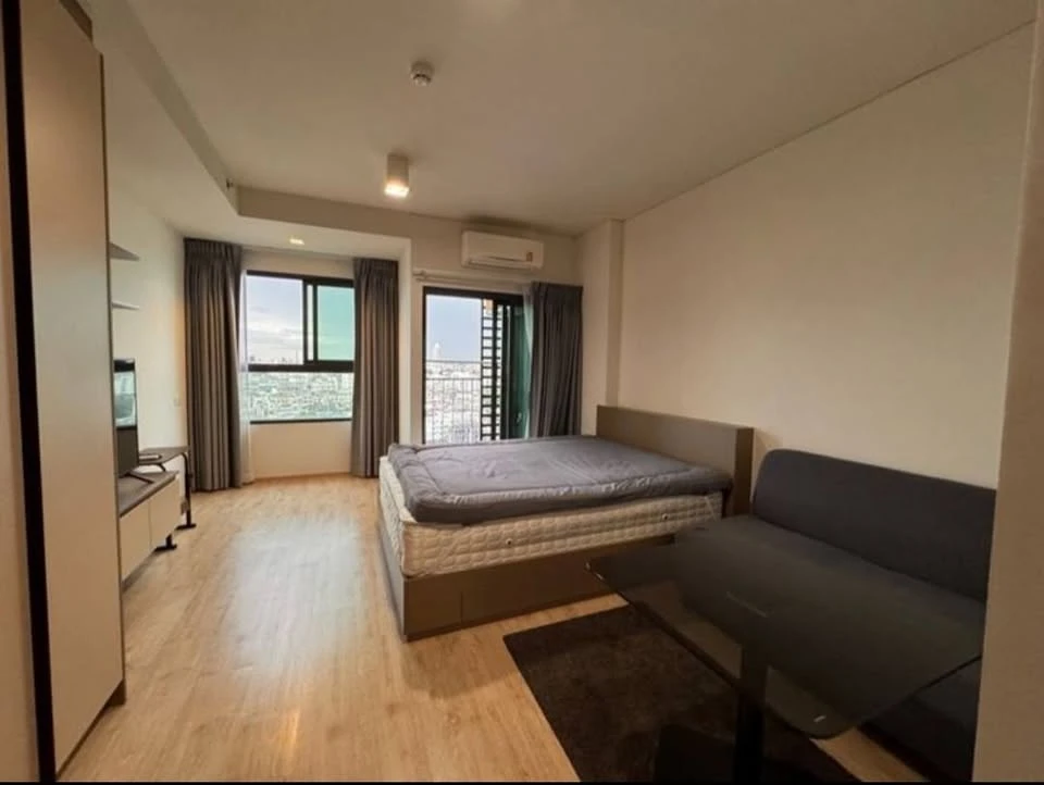 Condo for rent!! Ideo Sathorn-Wongwian Yai, 14th floor, beautiful room, fully furnished, ready to move in. Don't miss it!!