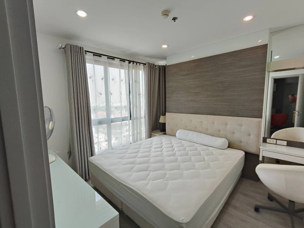 For rent!! Condo Ideo Mobi Charan-Interchange, 17th floor, North side, beautiful room, good location, convenient transportation, don't miss it!!